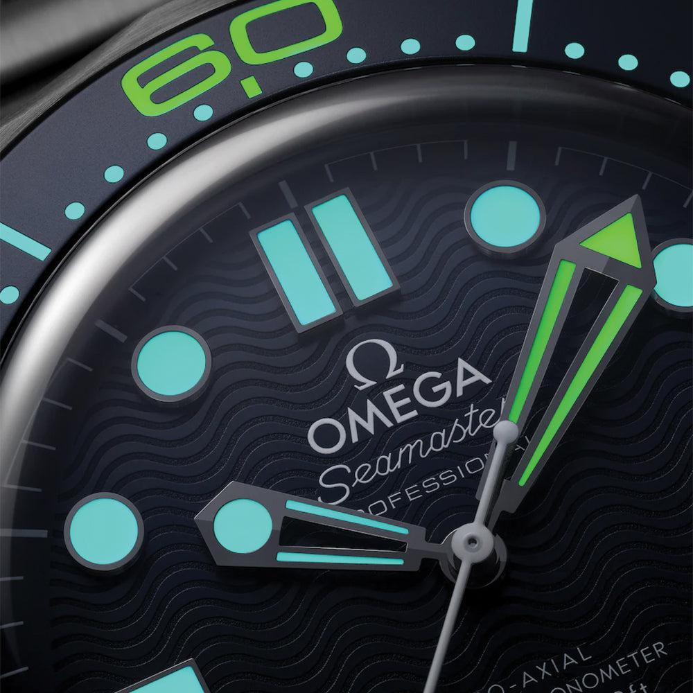 OMEGA Seamaster Diver 300M James Bond 60th Anniversary Edition 42mm - Blue on Bracelet
